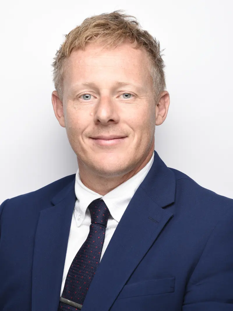 Mr Gareth Brown