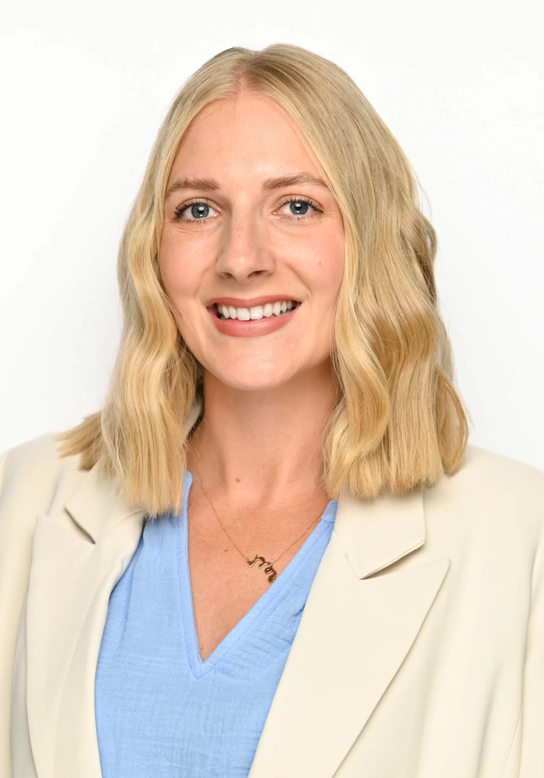 Mrs Laura Etherington